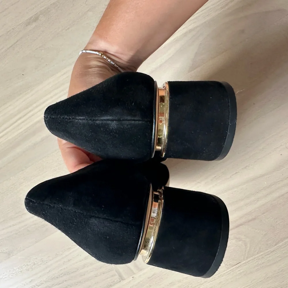 Enzo Angiolini Black Pointed Flats - Picture 3 of 4
